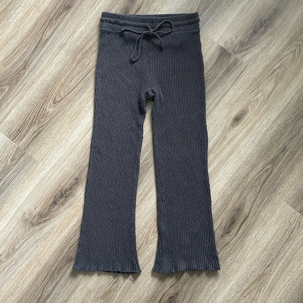 Stretchy knit flare Billabong pant- M